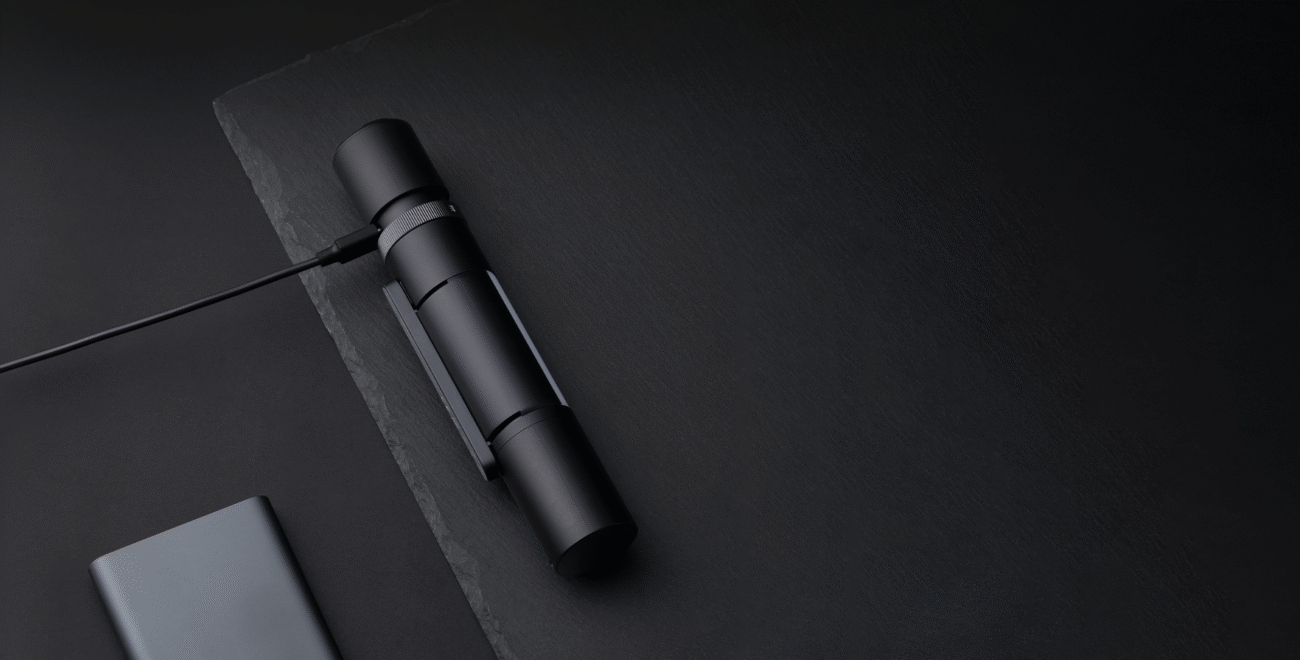 Xiaomi Multi-Function Flashlight Ipx4 With Long Lighting Range - 3100Mah